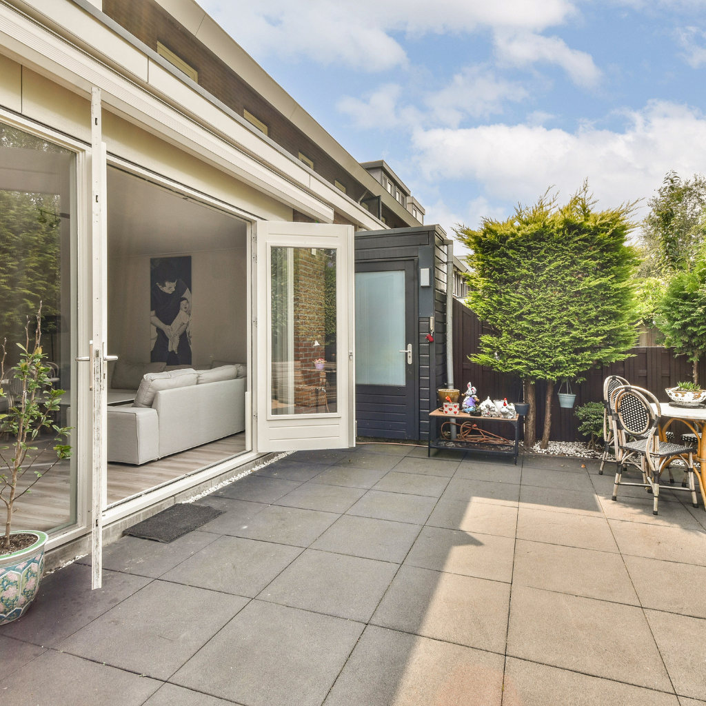 Low Cost High Quality Patios in Greasby